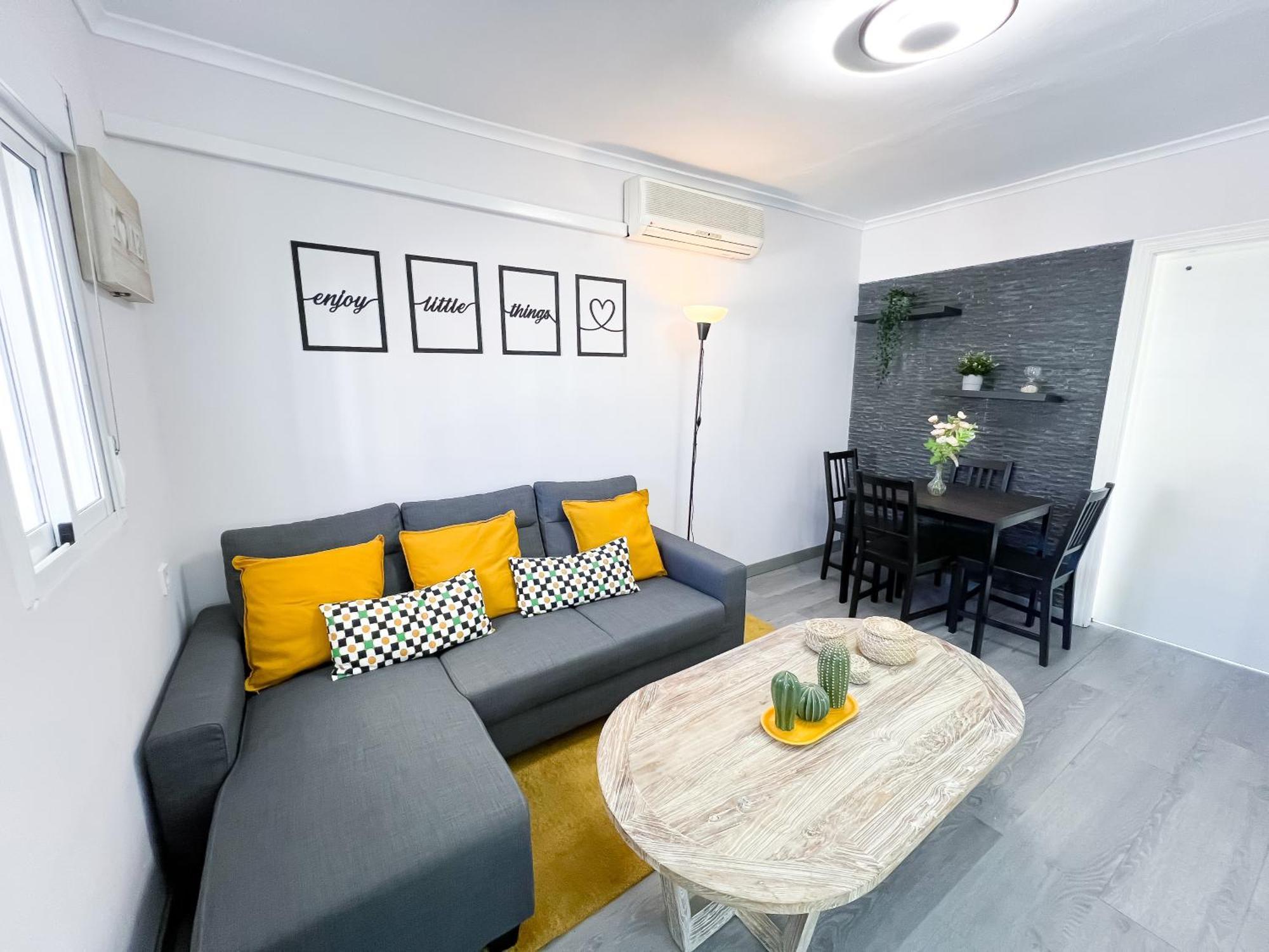 Apartment El Encanto Andaluz 200M From Fuengirola Beach エクステリア 写真